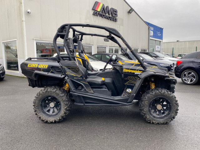 4 X 4  CAN-AM COMMANDER