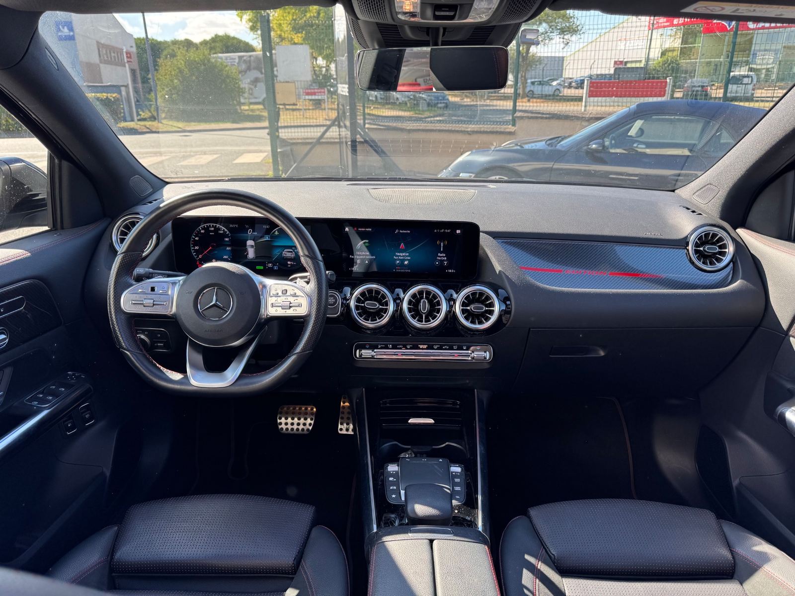 MERCEDES-BENZ GLA 250 e 218 ch AMG LINE EDITION 1 8G-DCT 5 MERCEDES-BENZ GLA 250 e 218 ch AMG LINE EDITION 1 8G-DCT – Image 5